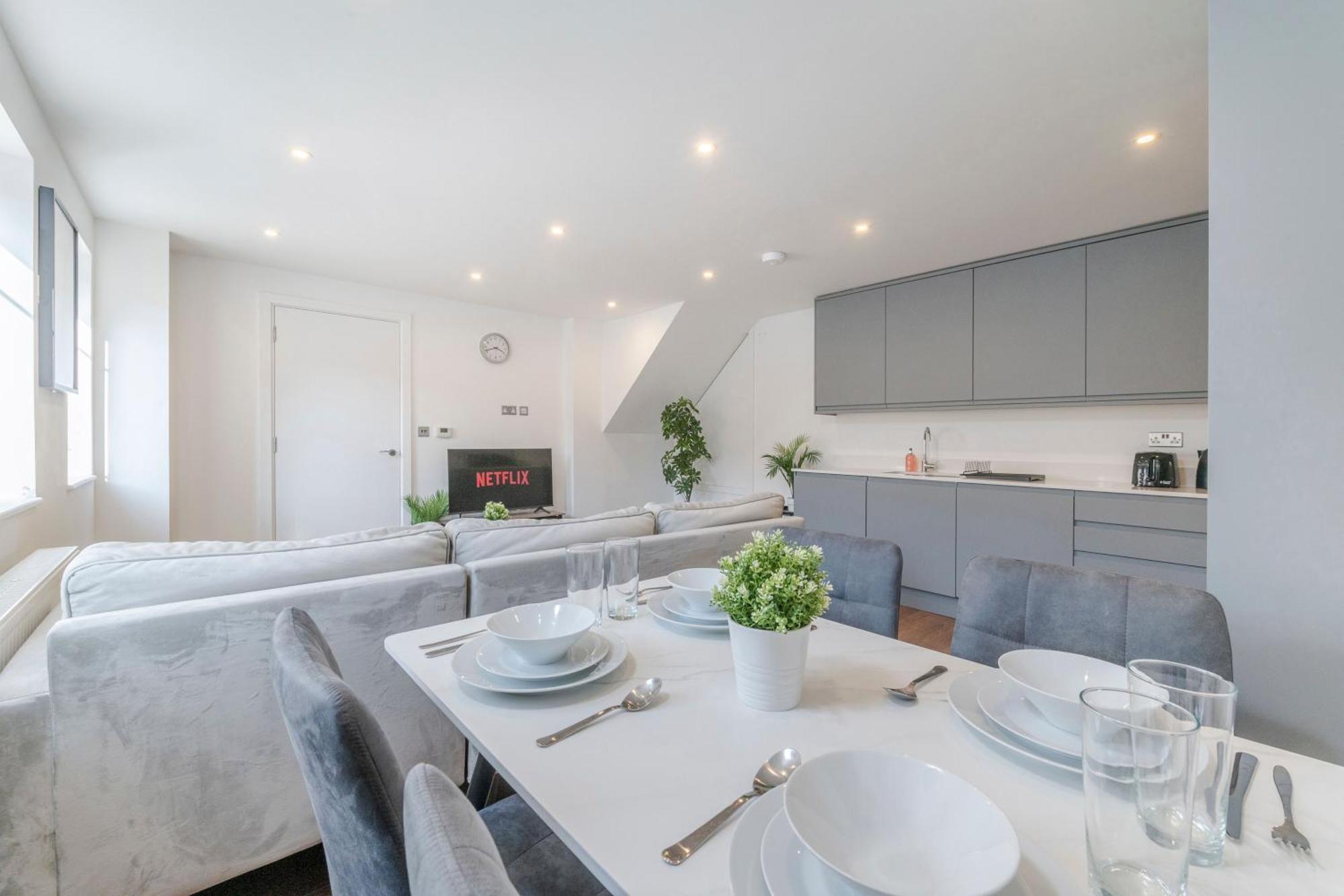 Modern London Home - 2 Bedrooms 2 Bath - Battersea, Vauxhall & Nine Elms Station Dış mekan fotoğraf